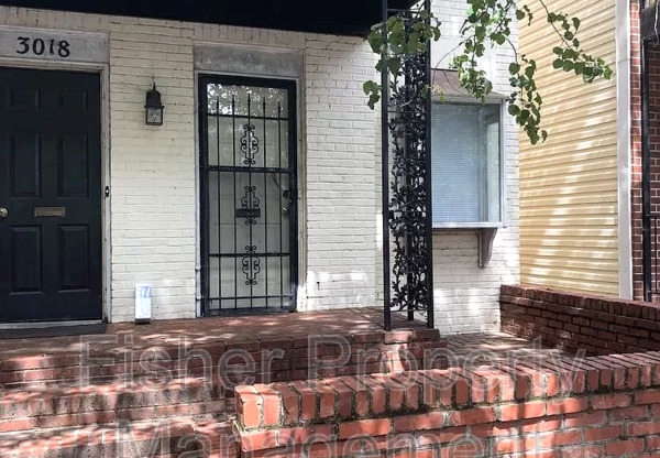3018 ELLWOOD AVE