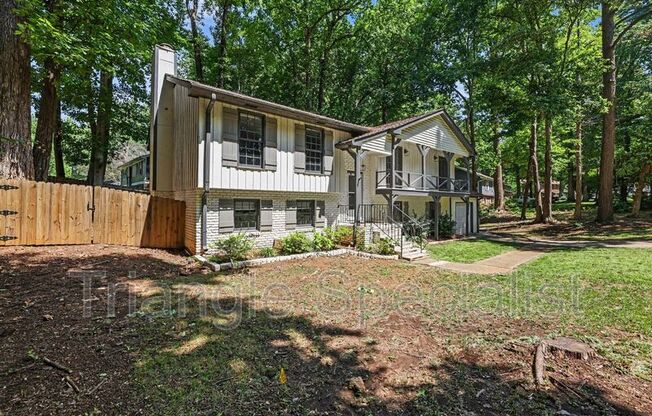 1012 ASKHAM DR