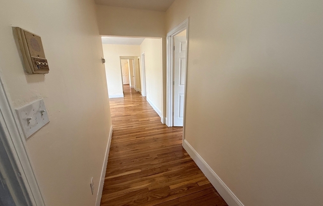 11 DALRYMPLE ST
