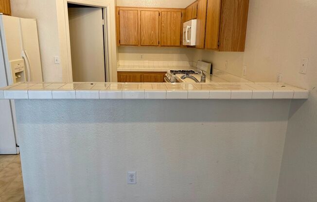 2 beds, 2.5 baths, $1,775, Unit # 1012