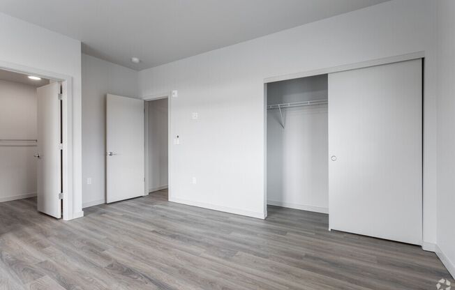 2 beds, 2 baths, 800 sqft, $1,900, Unit A204