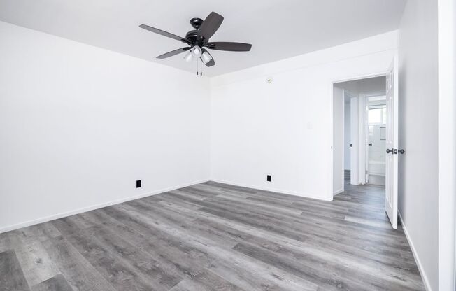 2 beds, 1.5 baths, $2,945, Unit 112#11736½