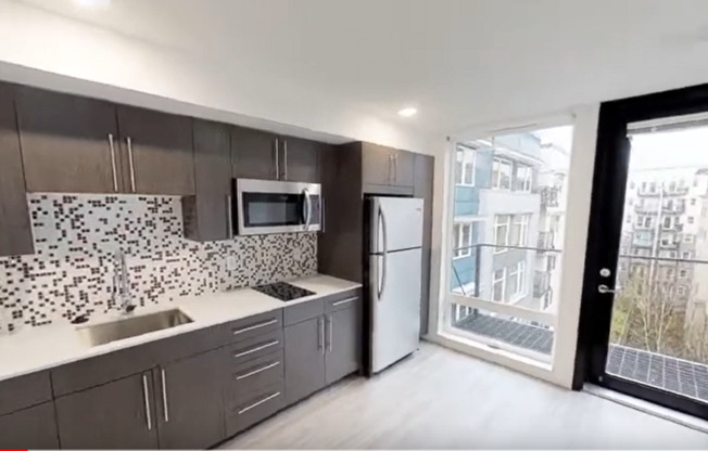 Studio, 1 bath, 272 sqft, $1,160, Unit 314