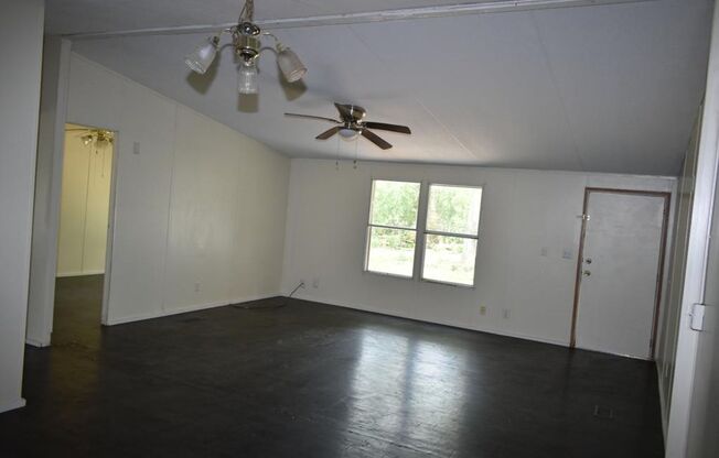 3 beds, 2 baths, $2,000