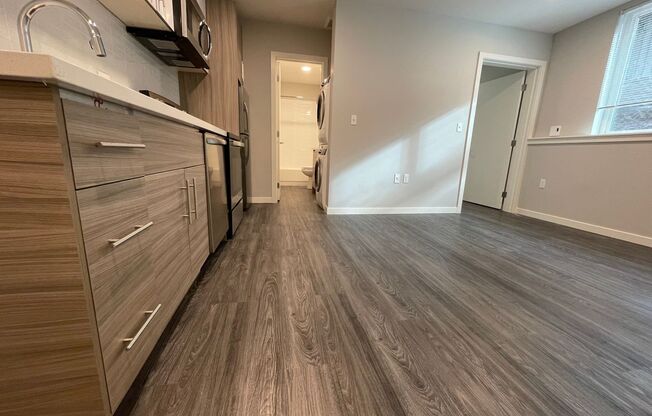 1 bed, 1 bath, 357 sqft, $1,325, Unit 004