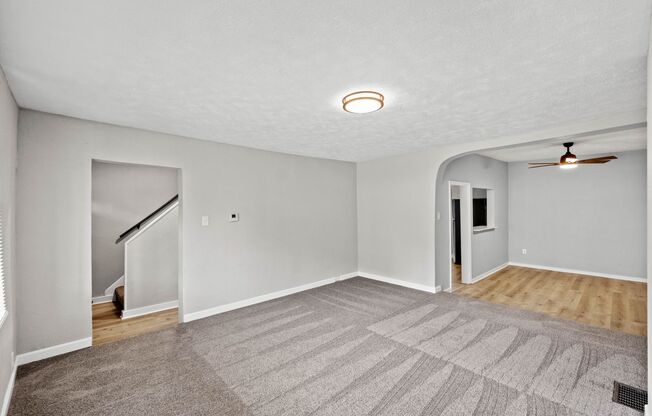 Gorgeous 3 bedroom home in Verona available September 1!