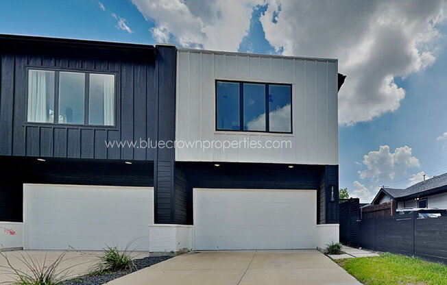 805 S GLASGOW DR