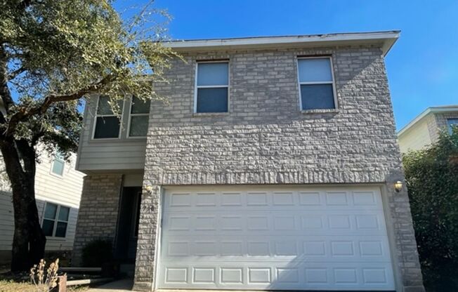 Spacious 3 Bedroom 2 Bath