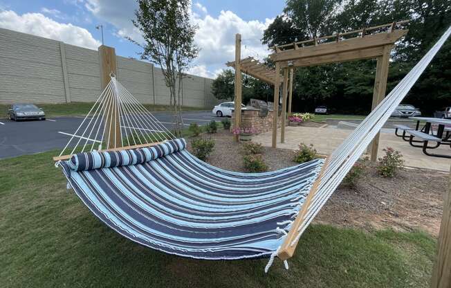 Edgewater Vista, Decatur  Georgia, resident hammocks