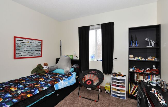 3 beds, 2 baths, 1,200 sqft, $2,145, Unit 14244E-PR