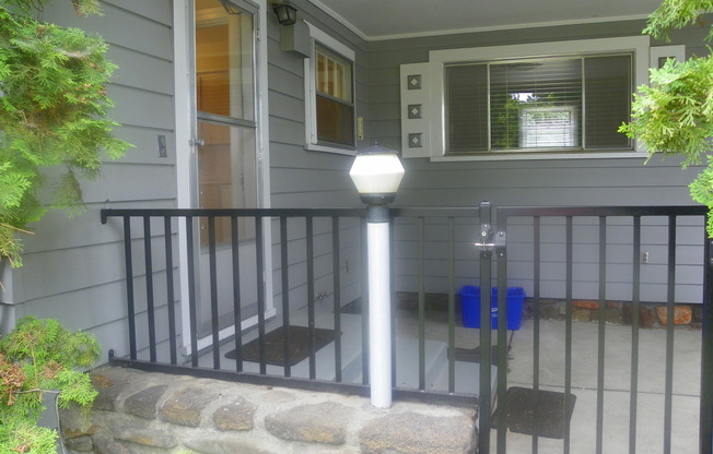 2 beds, 1.5 baths, $2,995