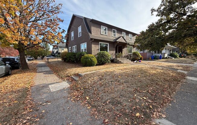 2 beds, 1.5 baths, 1,160 sqft, $1,750, Unit 7342