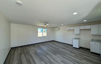 1 bed, 1 bath, 1,025 sqft, $1,250, Unit E