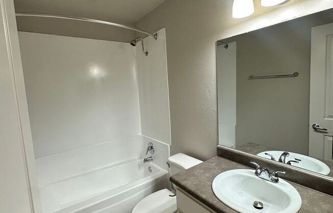 2 beds, 2 baths, 1,015 sqft, $2,715, Unit 126