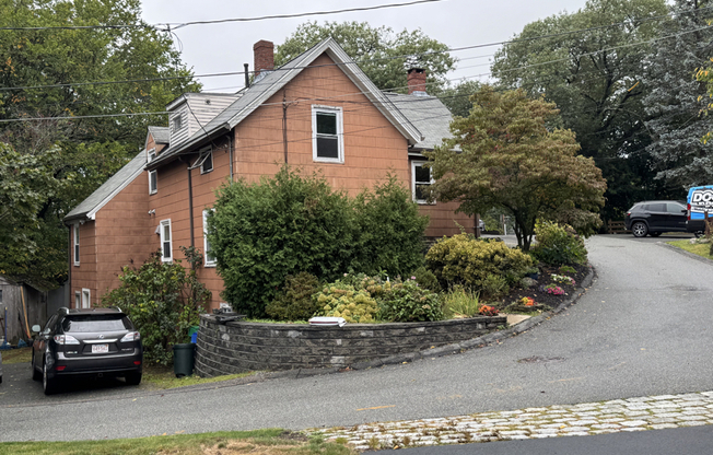 19 BEECHER TERRACE