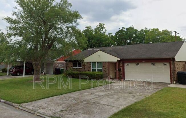 11910 HUNKLER DR