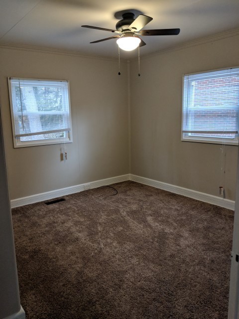 3 beds, 1 bath, $2,000