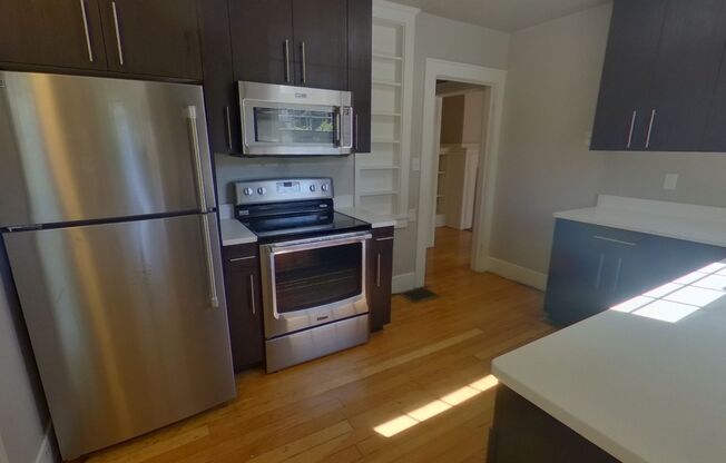 4 beds, 2 baths, $3,400, Unit 2217 NW Van Buren Ave.