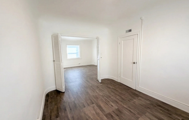 1 bed, 1 bath, 483 sqft, $725, Unit G42