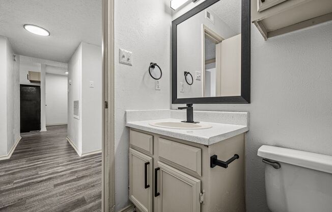 3 beds, 2 baths, 1,123 sqft, $1,600, Unit F-04