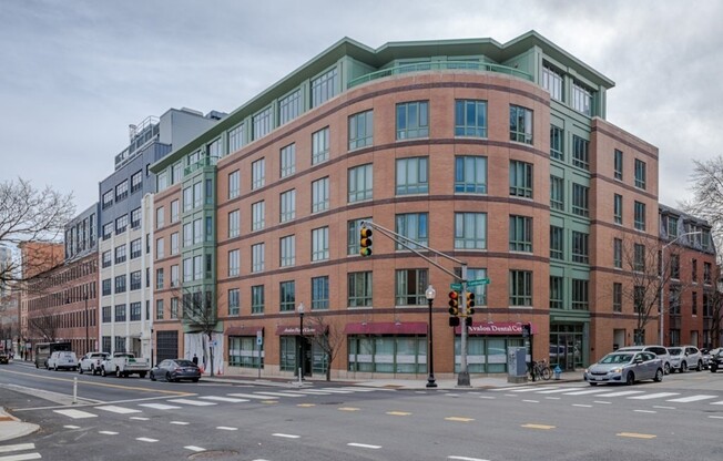 20 2nd St