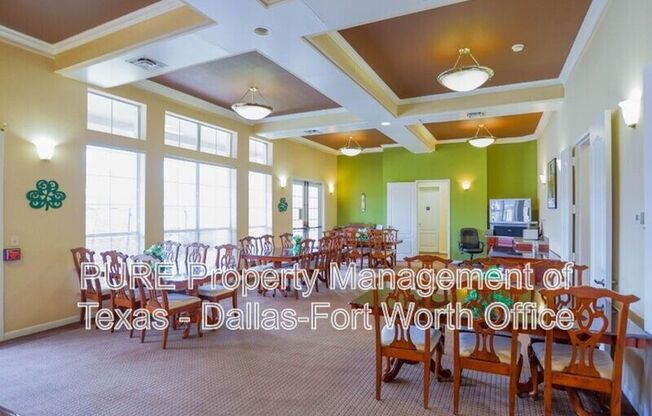 400 GLADE RD