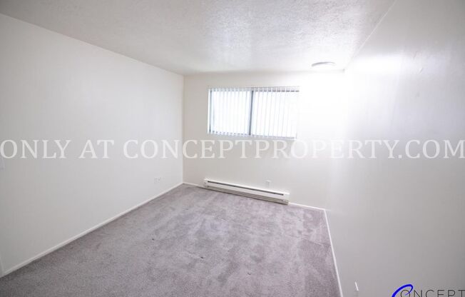 1 bed, 1 bath, 600 sqft, $1,165, Unit B10
