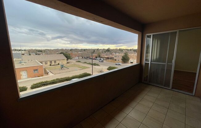 2 beds, 2 baths, 872 sqft, $1,275, Unit 20-A