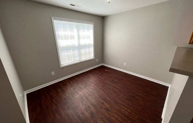 Desirable 3 Bedroom Raleigh Townhouse