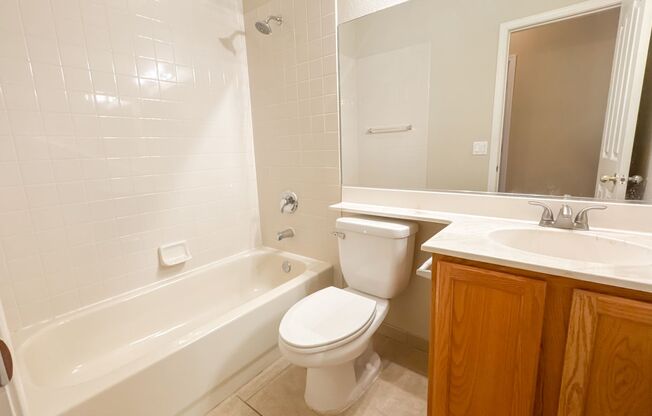 Summerlin North Single-Story 3-Bedroom Home with Covered Patio