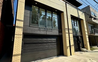 1403 SARAH ST