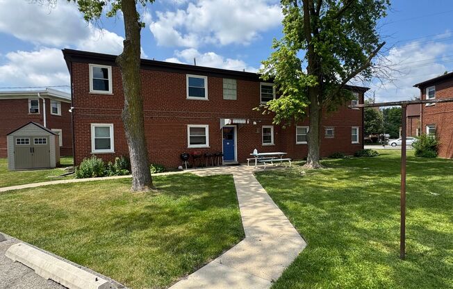4435 Eberly Ave