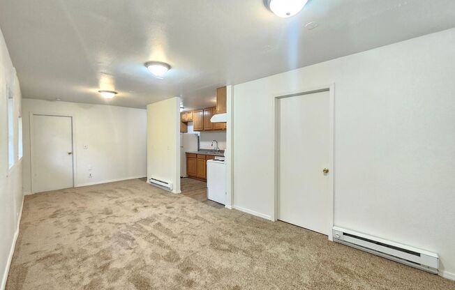 828 E 11th Ave - Eight 2 Eight LLC