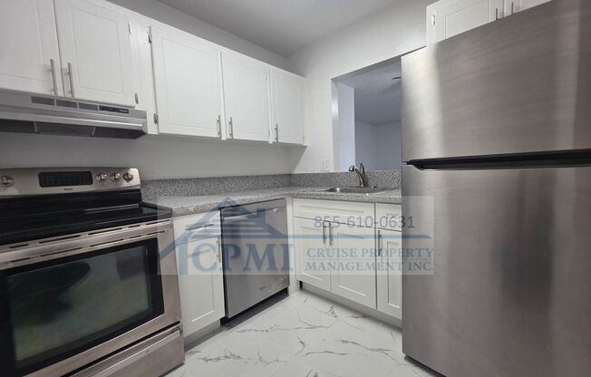 2 beds, 1 bath, 896 sqft, $2,050, Unit B202