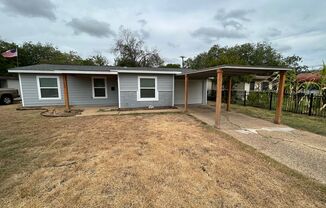 3 beds, 2 baths, $1,749