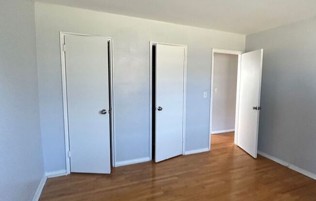 2 beds, 1 bath, 825 sqft, $2,250, Unit S041