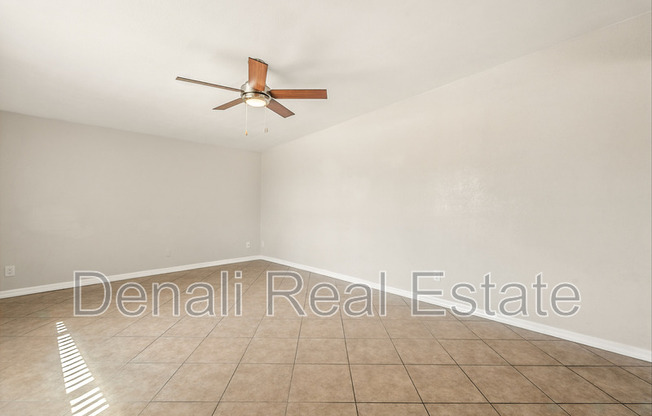 11821 N 36 ST