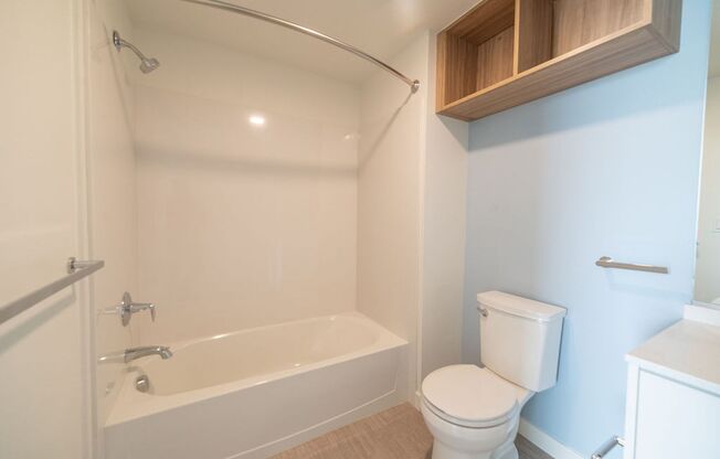 1 bed, 1 bath, 951 sqft, $2,296, Unit 711A