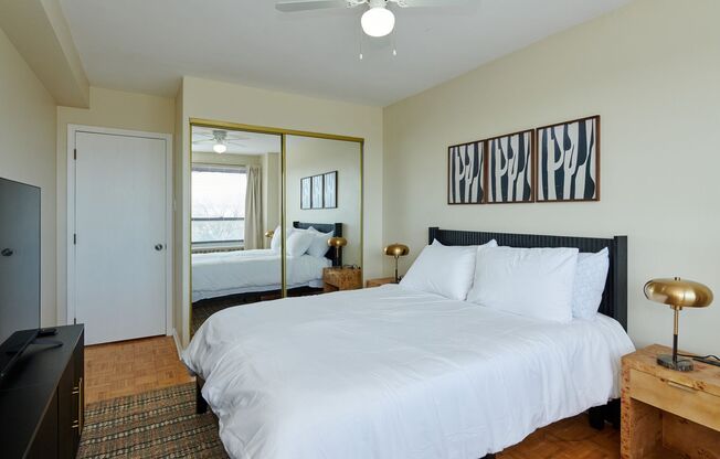 1 bed, 1 bath, 700 sqft, $2,250, Unit 418-0707