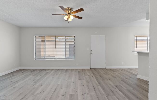 147 S Magnolia Avenue
