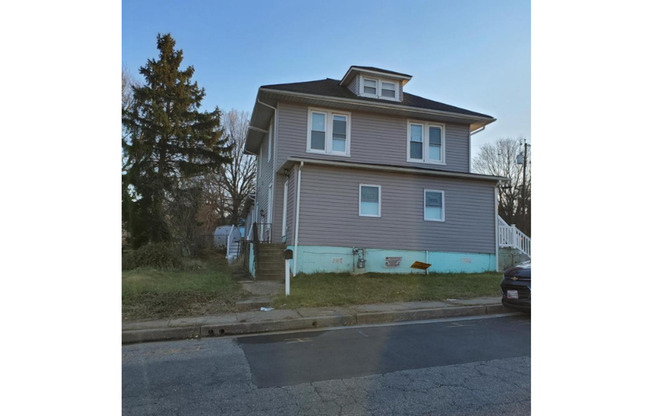 3247 Magnolia Avenue