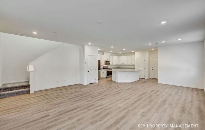 2734 LUZZI WALK