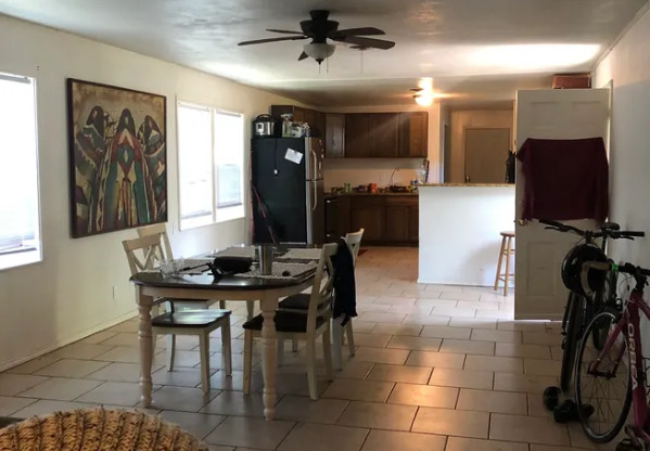 4 beds, 2 baths, 2,400 sqft, $2,550