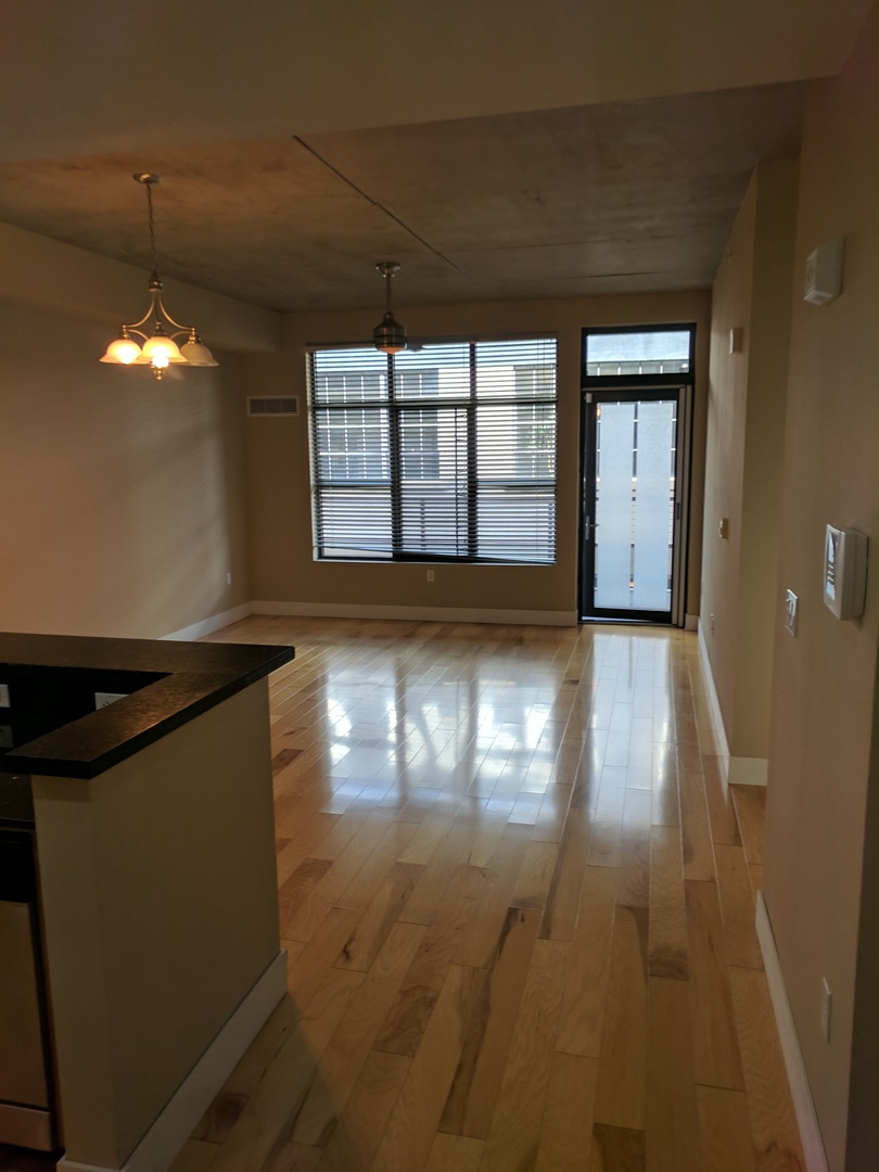 WELCOME HOME IN JACK LONDON SQUARE