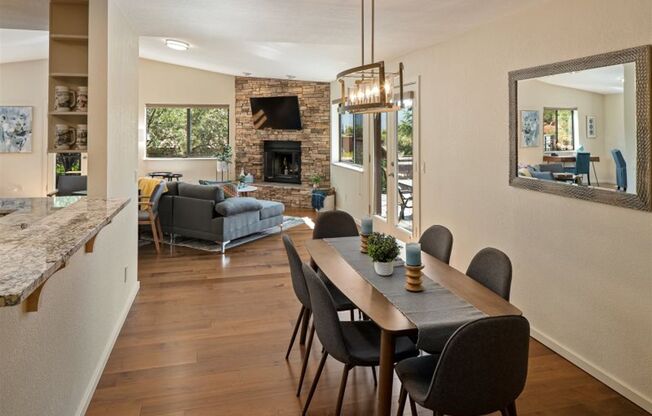 Gorgeous, renovated, fully furnished, Sedona VOC rental - 6 months to one year or longer