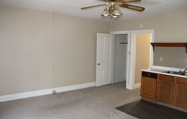 Studio, 1 bath, $775