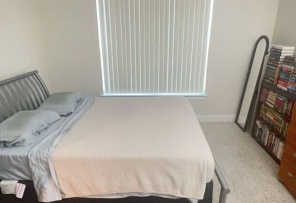 7701 Rialto Blvd. #1121