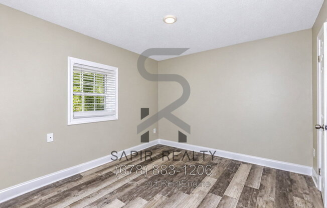 2 beds, 1 bath, 1,100 sqft, $1,350, Unit A