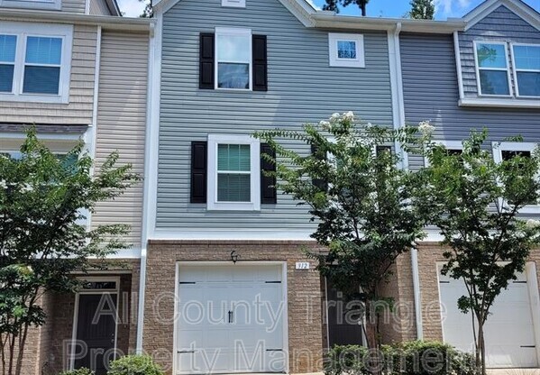 312 PAGE SQ DR