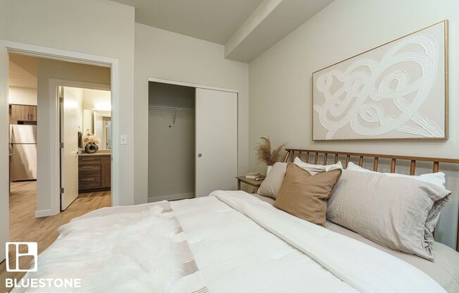 2 beds, 2 baths, 1,021 sqft, $2,095, Unit 410